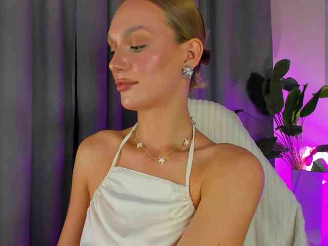 IceStrawberry webcam