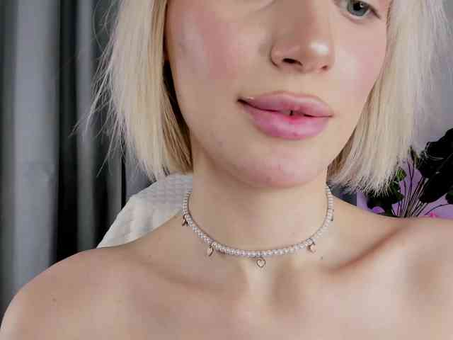 IceStrawberry webcam