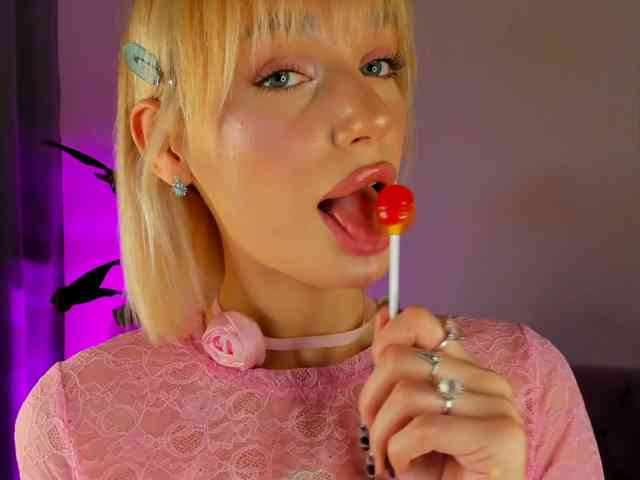 IceStrawberry webcam