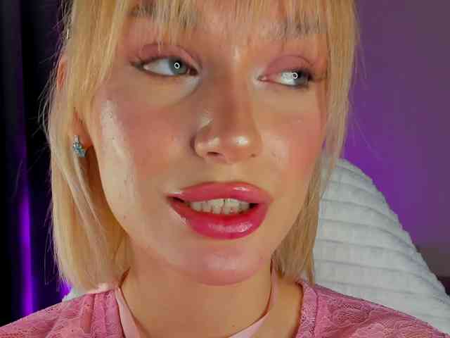 IceStrawberry webcam