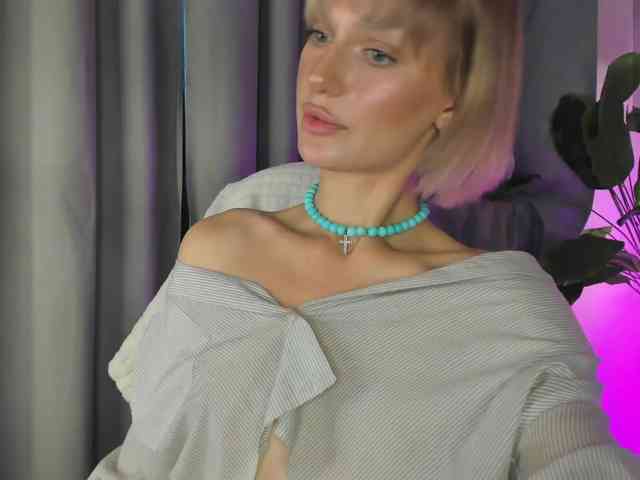 IceStrawberry webcam