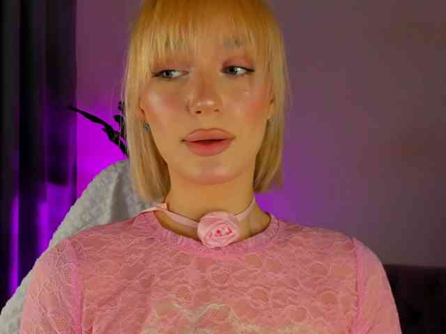 IceStrawberry webcam