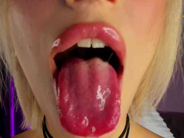 IceStrawberry webcam