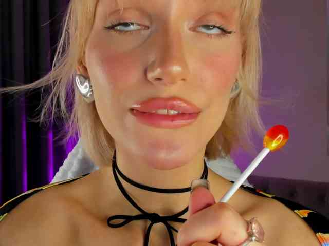 IceStrawberry webcam