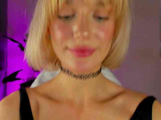 IceStrawberry webcam