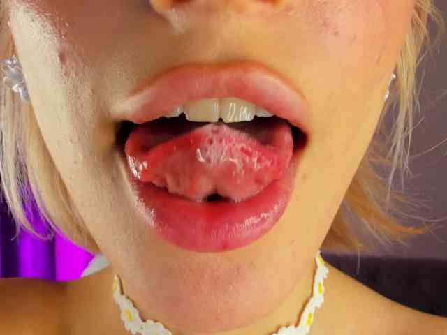 IceStrawberry webcam