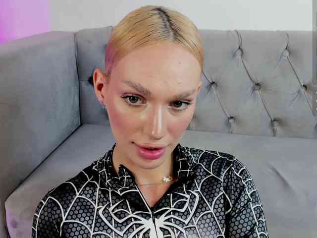IceStrawberry webcam