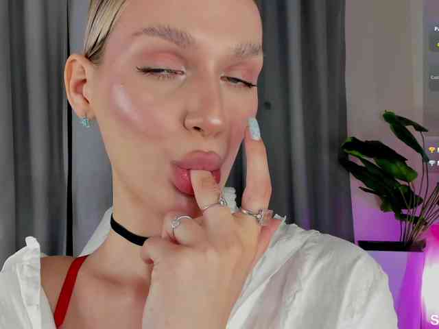 IceStrawberry