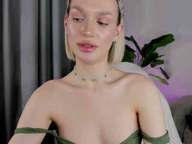 IceStrawberry webcam