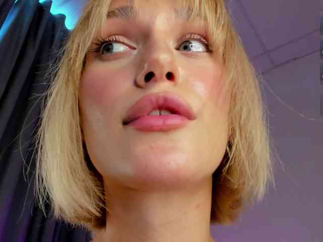 IceStrawberry webcam