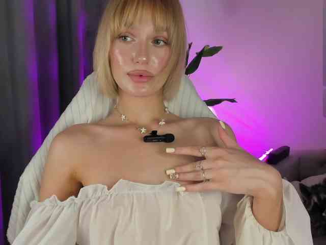 IceStrawberry webcam