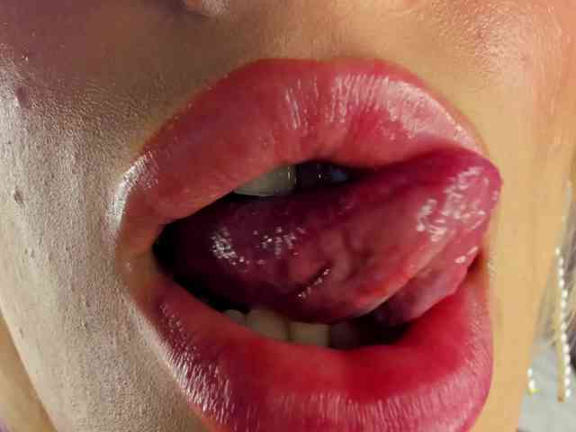 IceStrawberry webcam