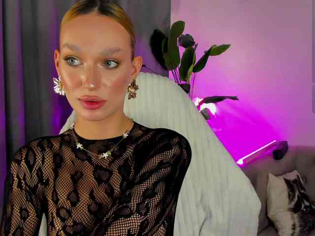 IceStrawberry webcam