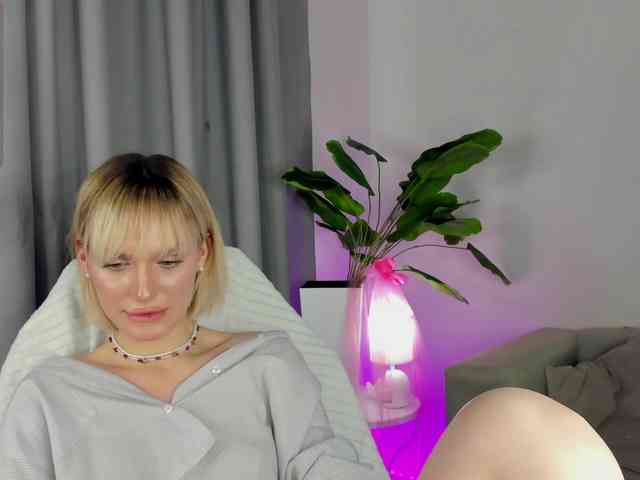 IceStrawberry webcam