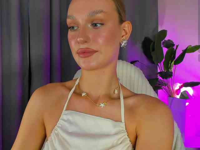 IceStrawberry webcam