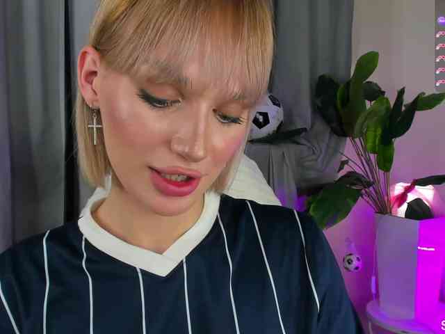 IceStrawberry webcam
