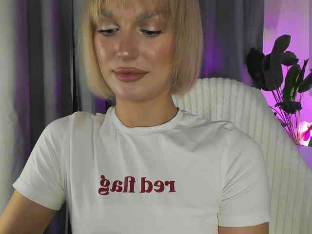 IceStrawberry webcam