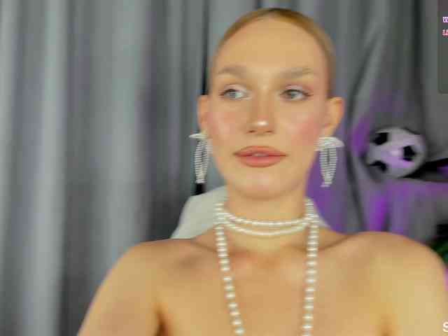 IceStrawberry webcam