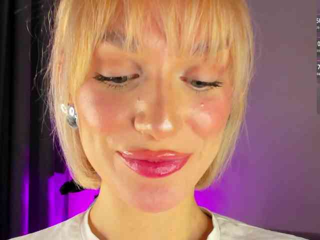 IceStrawberry webcam