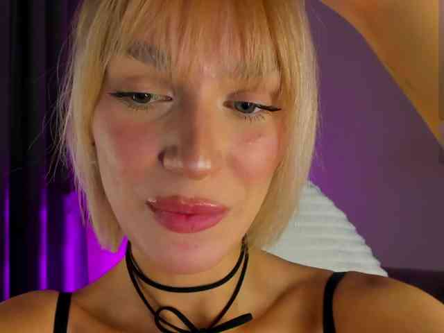 IceStrawberry webcam