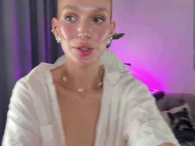 IceStrawberry webcam