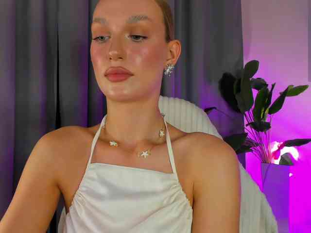 IceStrawberry webcam