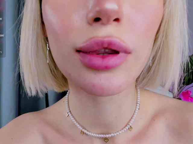 IceStrawberry webcam