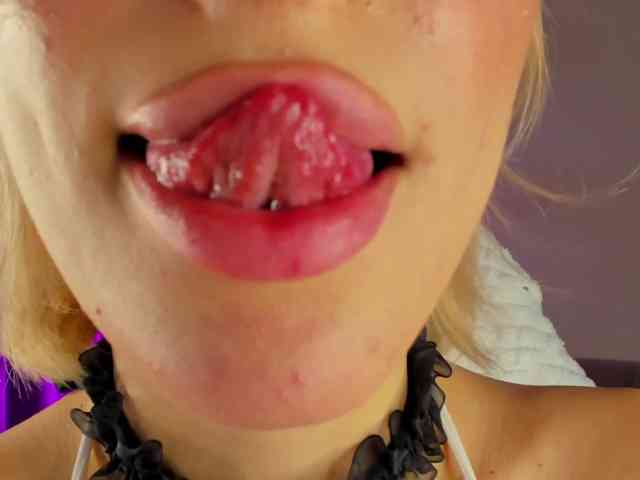 IceStrawberry webcam