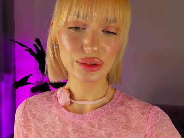 IceStrawberry webcam