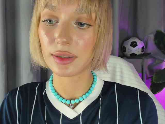 IceStrawberry webcam