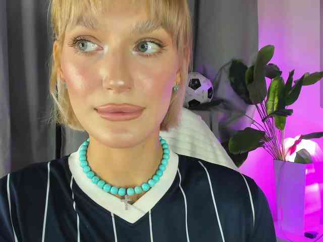 IceStrawberry webcam