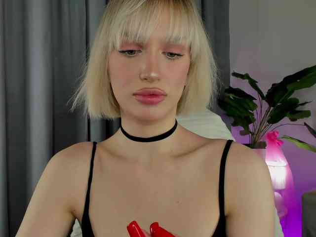 IceStrawberry webcam