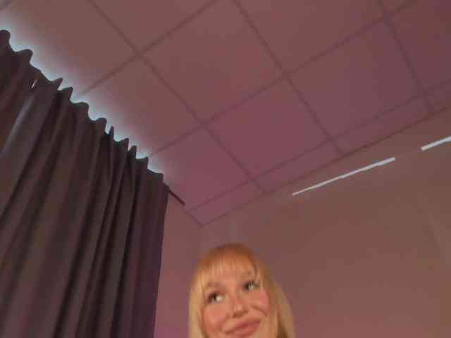 IceStrawberry webcam