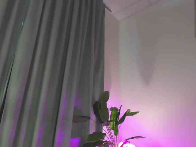 IceStrawberry webcam