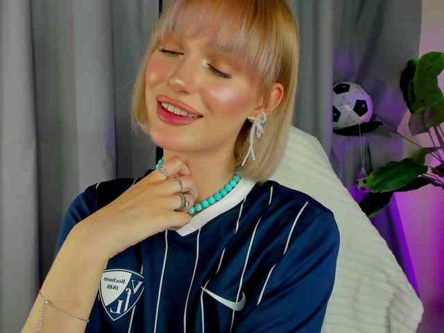 IceStrawberry webcam