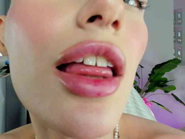 IceStrawberry webcam