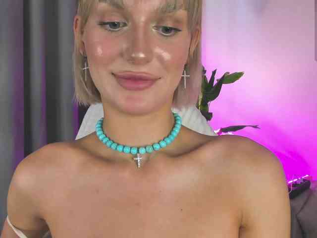 IceStrawberry webcam