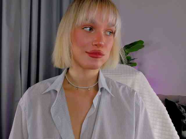 IceStrawberry webcam