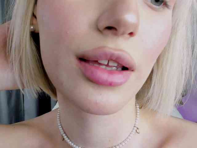 IceStrawberry webcam