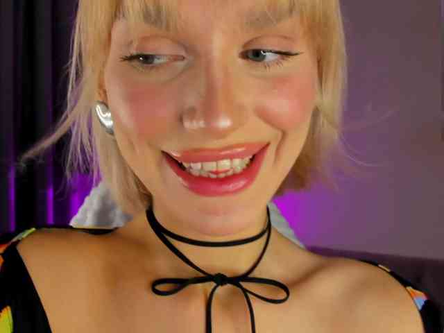 IceStrawberry webcam