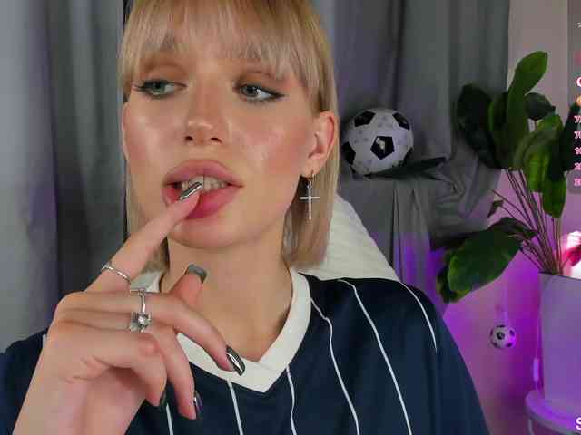 IceStrawberry webcam
