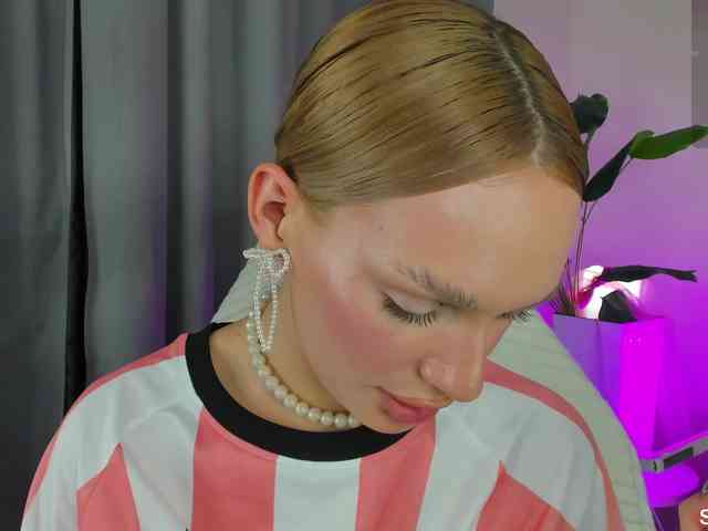 IceStrawberry webcam