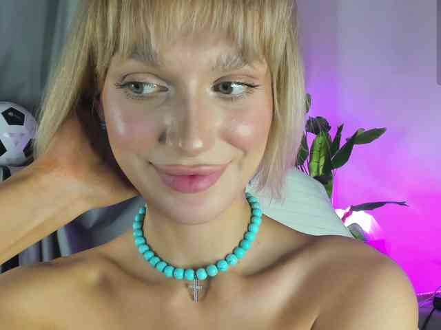 IceStrawberry webcam