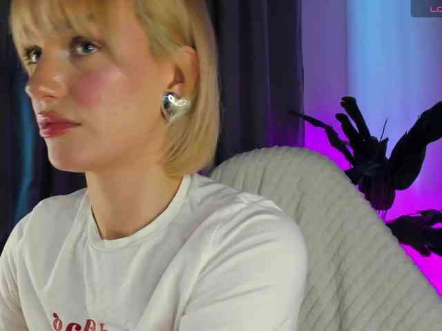 IceStrawberry webcam