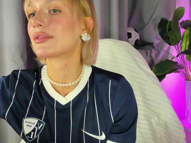 IceStrawberry webcam