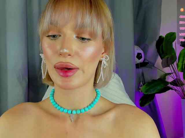 IceStrawberry webcam
