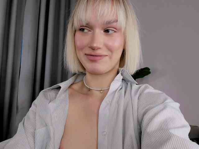 IceStrawberry webcam