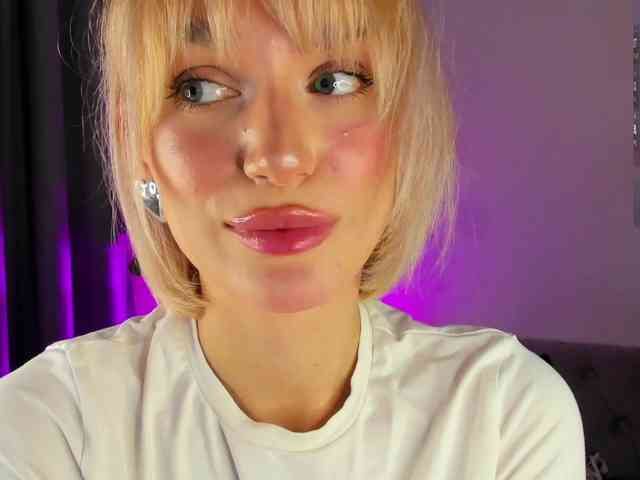IceStrawberry webcam