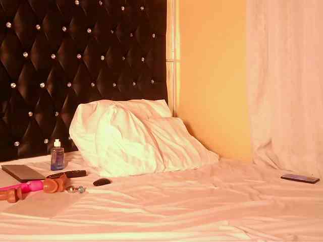 trina94 webcam