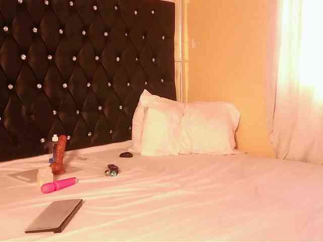 trina94 webcam